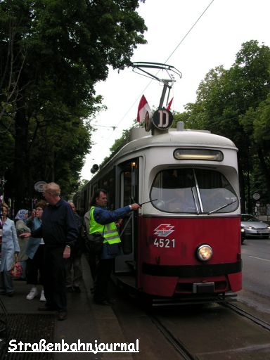 4521+1216 Dr.-Karl-Renner-Ring