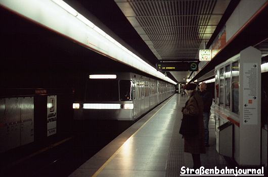 U3 Kardinal-Nagl-Platz