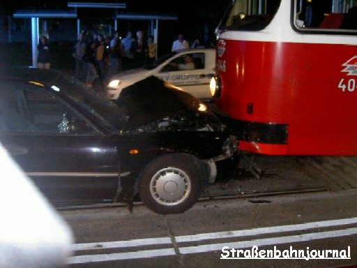 4046 Unfall Billrothstraße