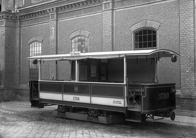 Datei:V2 1780 bhfrudolfsheim.jpg