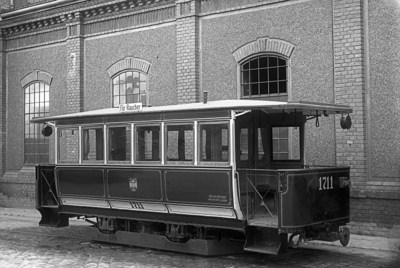 Datei:B3 1711 bhfrudolfsheim.jpg