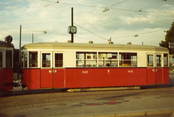Datei:B 1425 J 1977.jpg